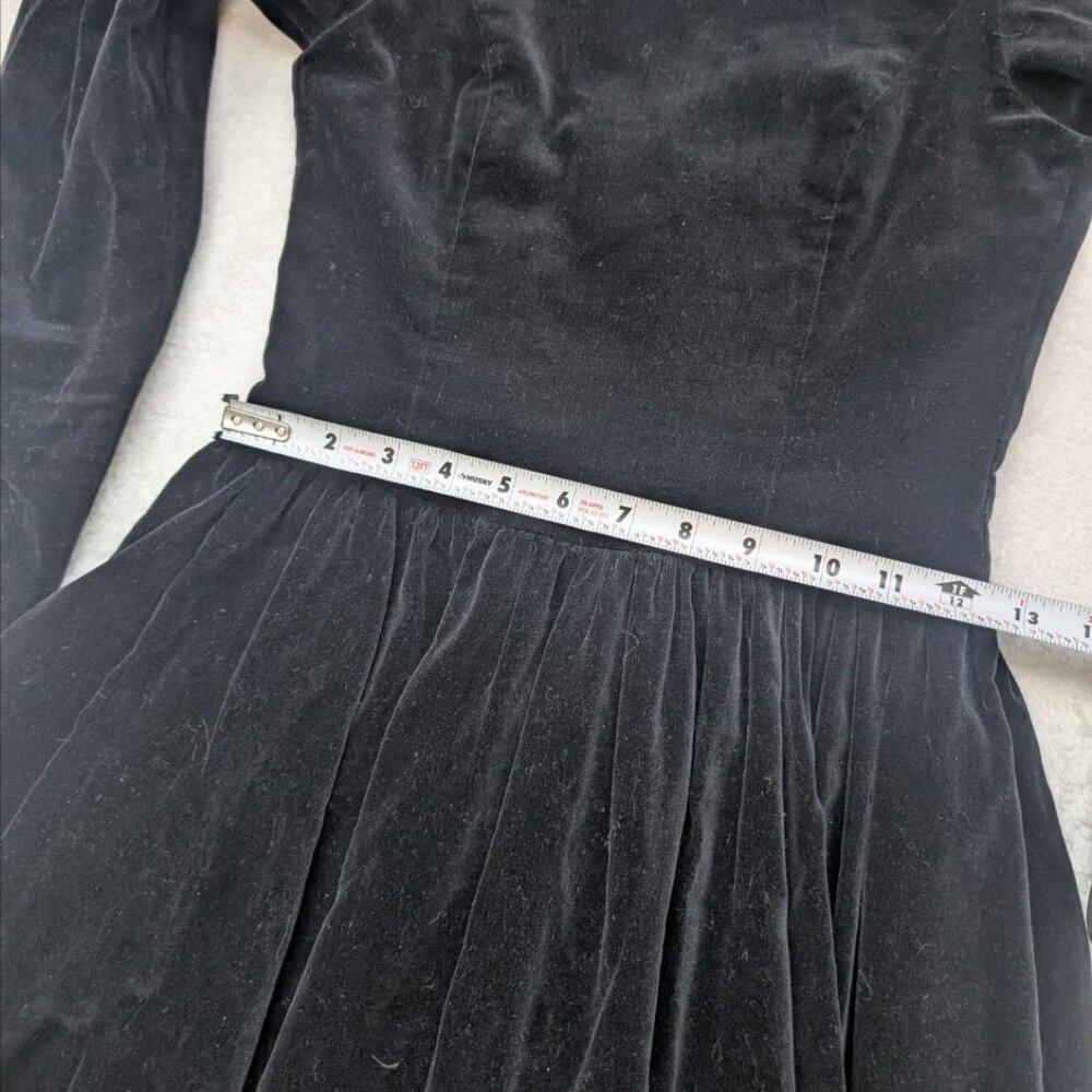 Vintage Laura Ashley Black Velvet Dress Puff Sleeves Size USA 6 / UK 8 / EUR 34 - Picture 15 of 17
